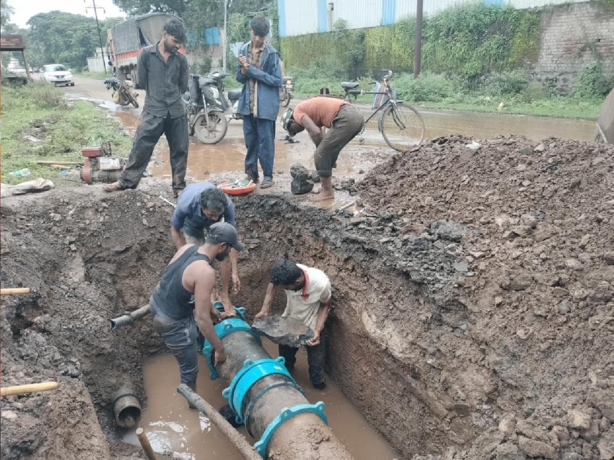 fiber digging incident