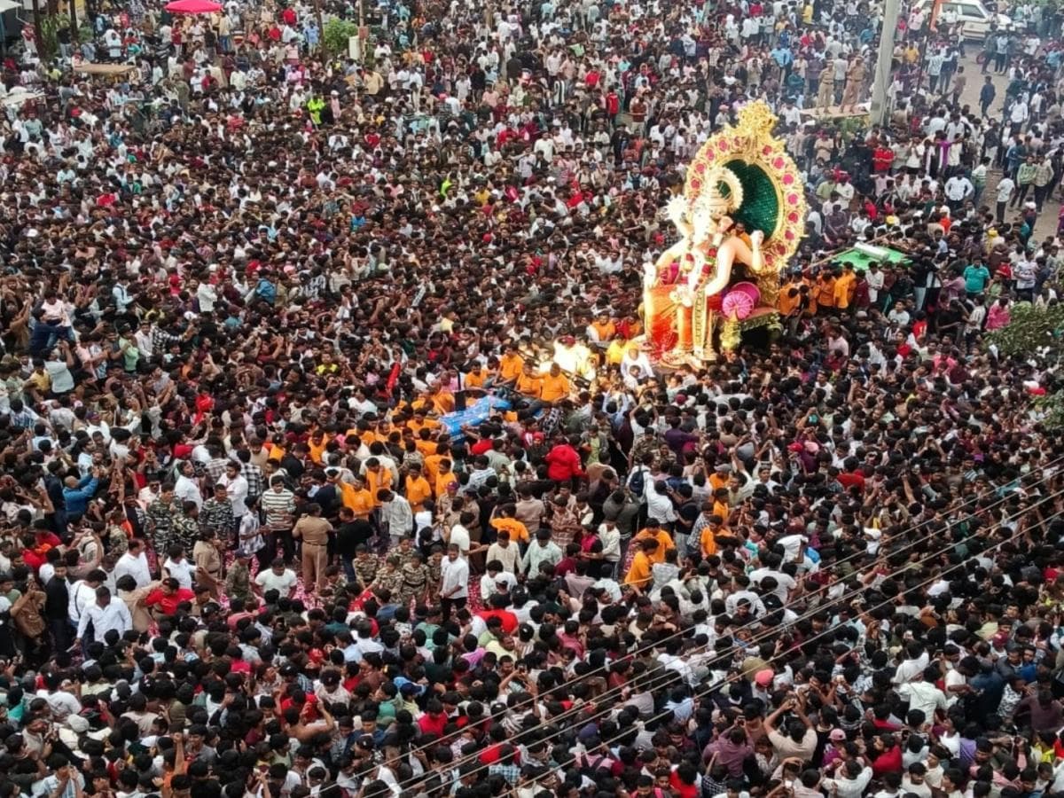 Celebration of Arrival:कोल्हापूरच्या राजा गणेशाची जल्लोषात आगमन
