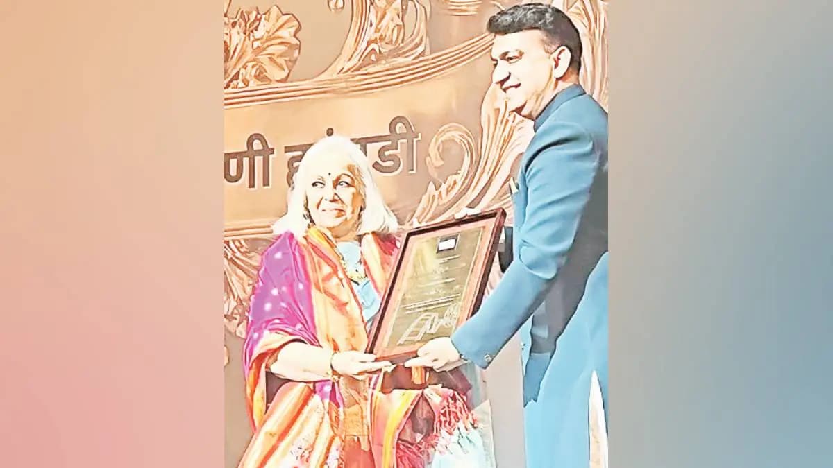 Celebrating Marathi Cinema: ज्येष्ठ अभिनेत्री रोहिणी हट्टंगडी यांना ‘नाफा जीवन गौरव’ प्रदान