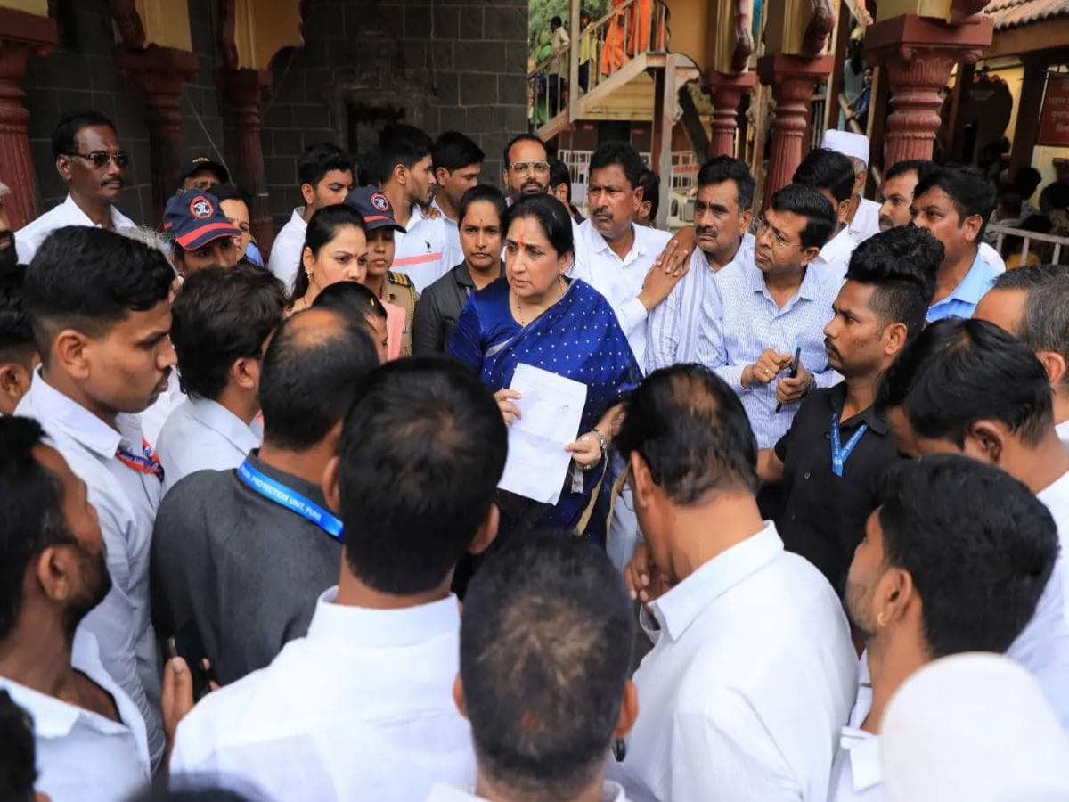 Inspection of Development Work:मयुरेश्वर मंदिराच्या जीर्णोद्धाराबाबत ग्रामस्थांची नाराजी