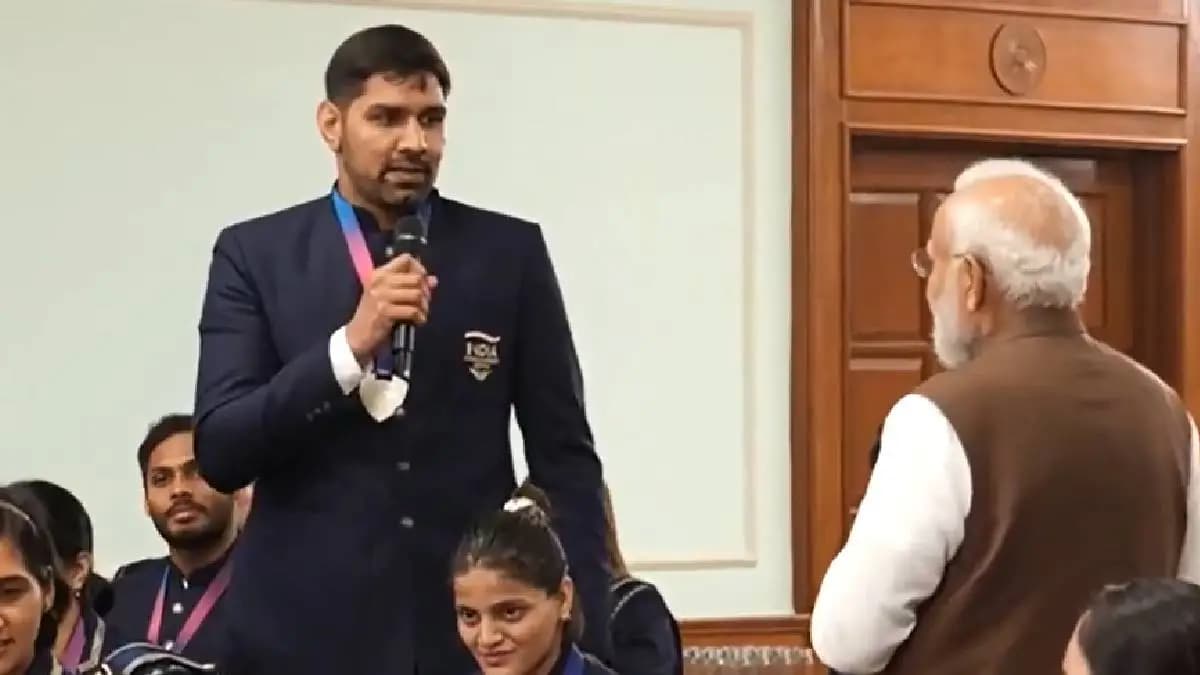 Funny Story from Boxer:भारतीय बॉक्सिंगपटूने मोदींसमोर सांगितला मजेदार किस्सा