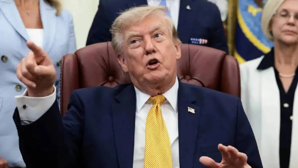 Trump Administration's Major Blow: १.७५ लाखांहून अधिक परदेशी नागरिकांचे व्हिसा रद्द; भारतीयांवर काय परिणाम होणार?