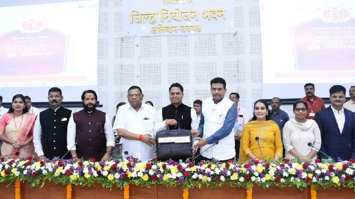 Internal Conflict in Raigad Zilla Parishad: रायगड जिल्हा परिषदेत सत्ताधाऱ्यांमध्ये विसंवाद?