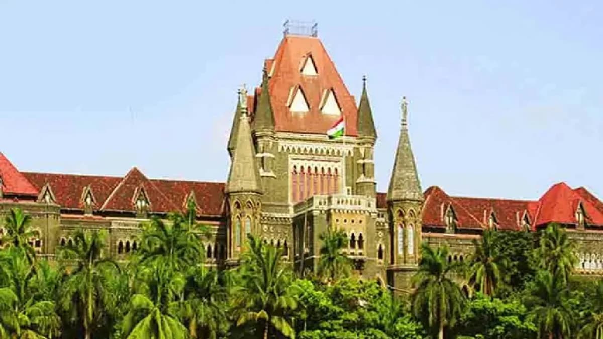 Court Questions on McDowell's and Old Monk:मॅकडॉवेल्स आणि ओल्ड मॉन्कवर उच्च न्यायालयाचे प्रश्नचिन्ह