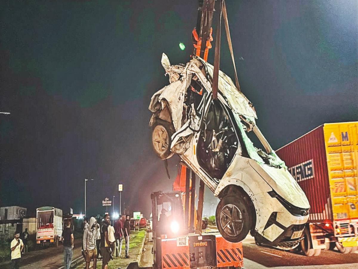 Tragic Accident Claims Four Lives: चौघांचा मृत्यू, सहा मित्रांचा अपघात