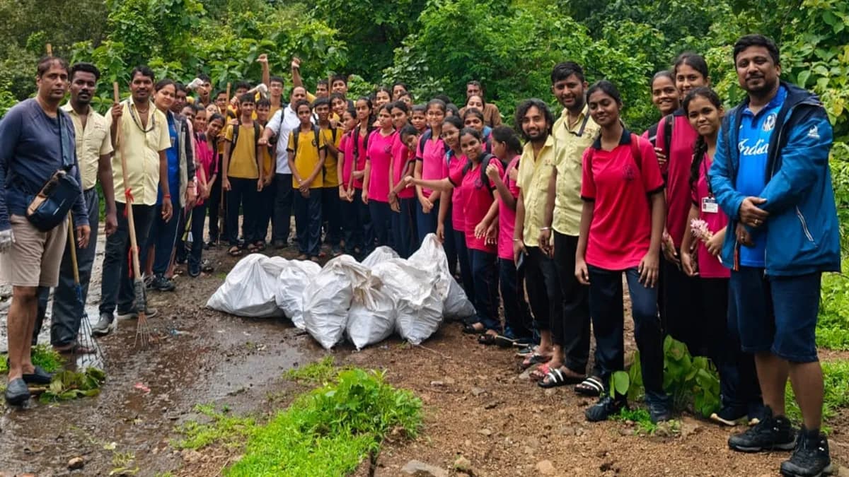 Environmental Initiative in Yeoor:येऊरच्या जंगलात ‘ग्रीन गटारी’चा जागर
